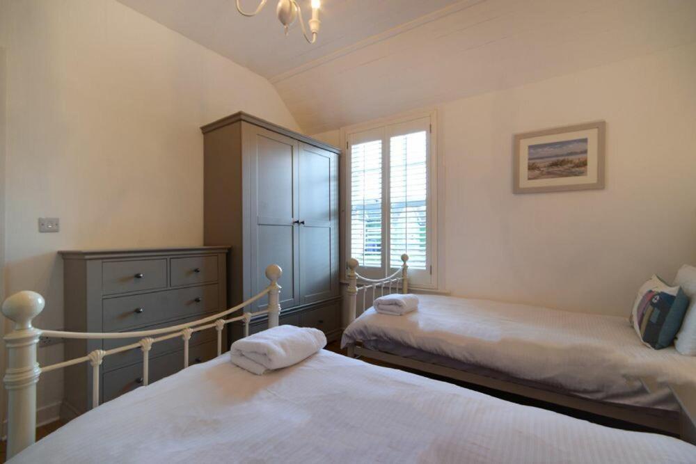Periwinkle Villa Bamburgh Exterior photo